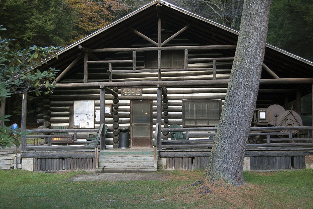 Log Cabin 01